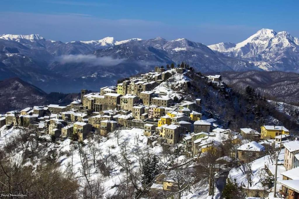 Casa Bellavista Villa Montefegatesi ภายนอก รูปภาพ
