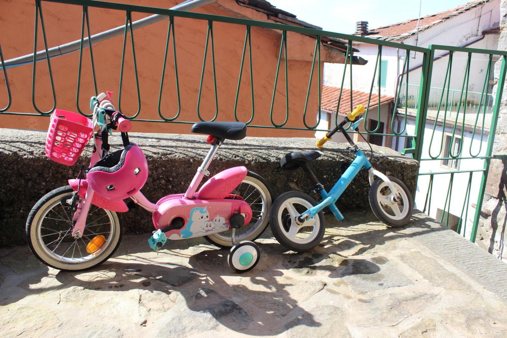 Casa Bellavista Villa Montefegatesi ภายนอก รูปภาพ